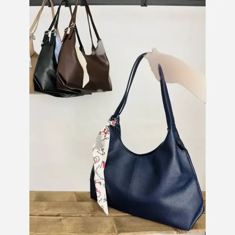کیف زنانه ونوس جنس وارداتی رنگ شکلاتی مشکی موکاموس سایز 33-22