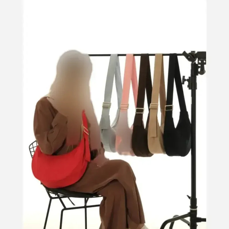 کیف کراس بادی لیزو رنگ بندی متنوع سایز 38-27
